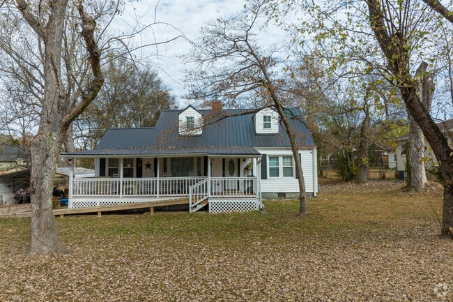 Some of the homes in North Gate - Big Ridge feature covered patios.