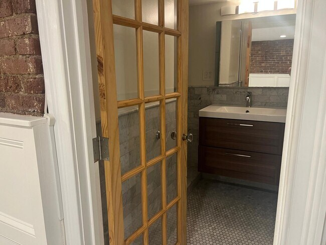 482 Columbus Ave unit 1, Boston, MA 02118 - photo 6