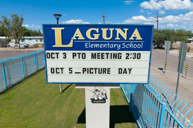 Laguna Elementary Sign 4