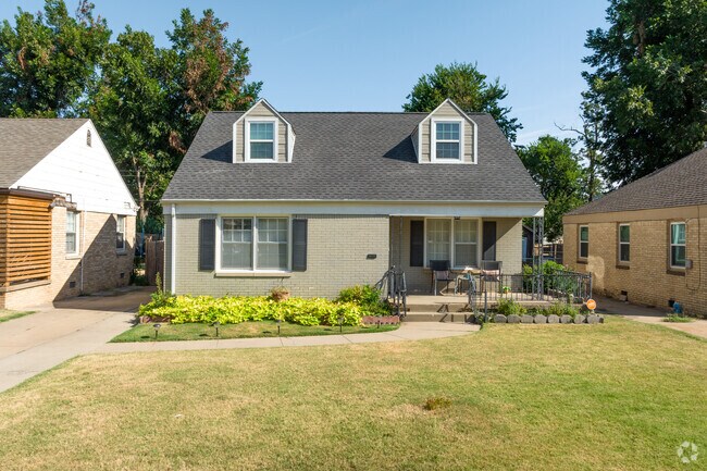 Cape Cod style homes add to the charm of Denniston Park.