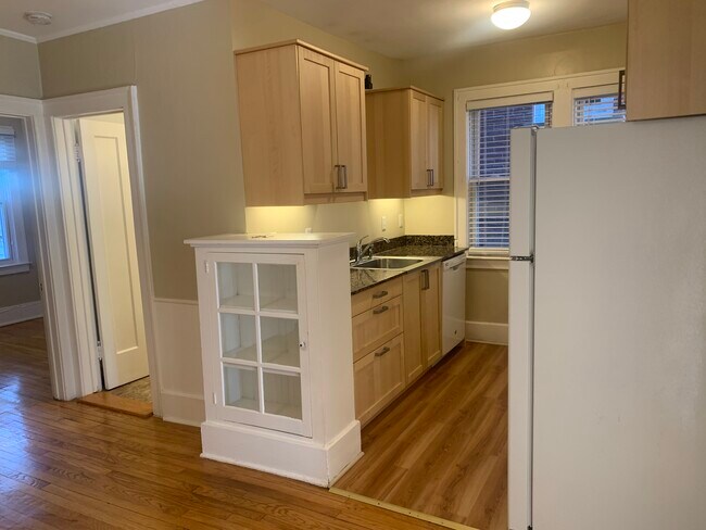 Beautiful kitchen with granite countertops