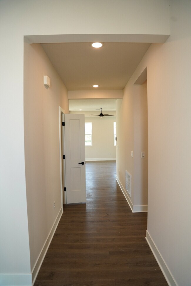 20680 S Barker St, Spring Hill, KS 66083 - photo 3