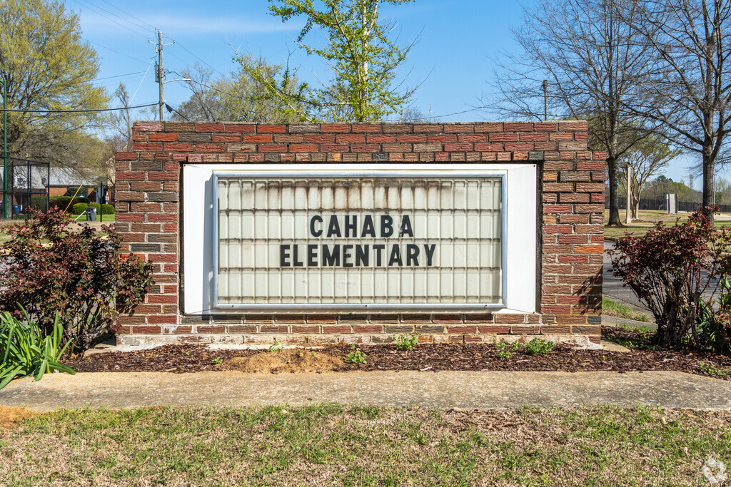 Welcome to Cahaba Elementary School in downtown Trussville.
