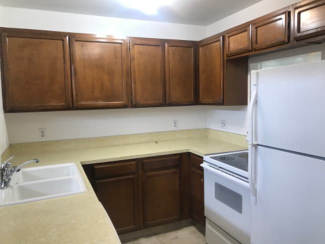 968 Mckinley Ave, Pocatello, ID 83201 - photo 6