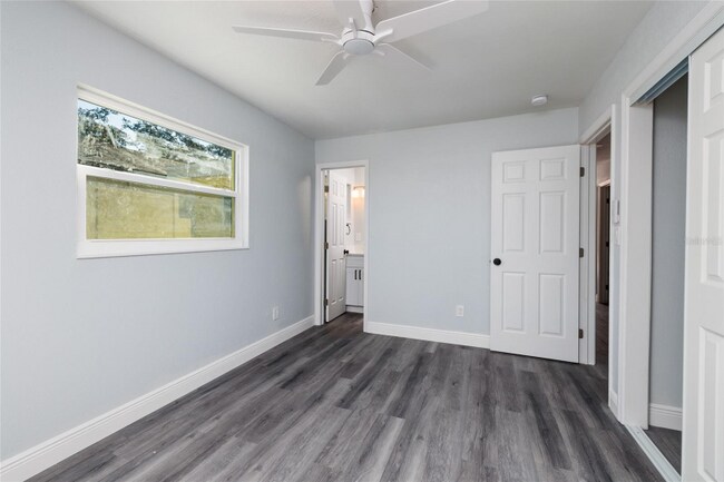 1709 W Perio St, Tampa, FL 33612 - photo 6