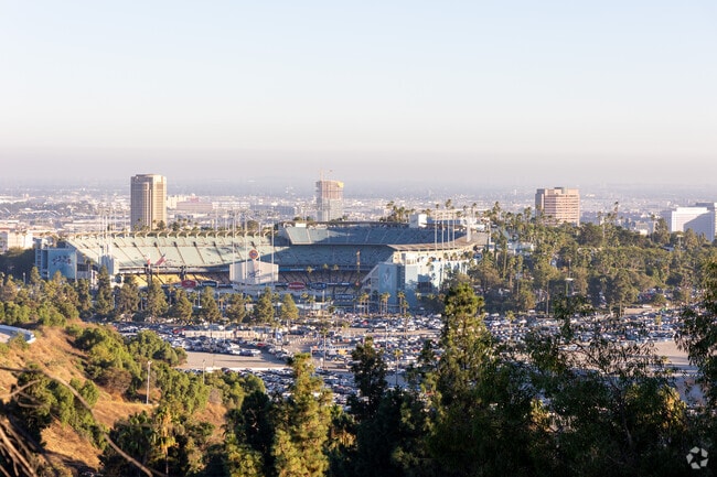 Elysian Valley enjoys proximity to the renowned Dodger Stadium's grandeur.