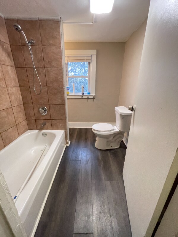 16 Victory Dr unit 18, Pontiac, MI 48342 - photo 3