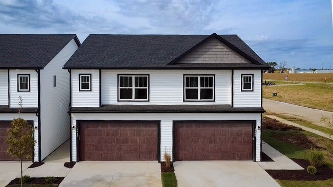 5940 Butterfield Dr, Bettendorf, IA 52722 - photo 5