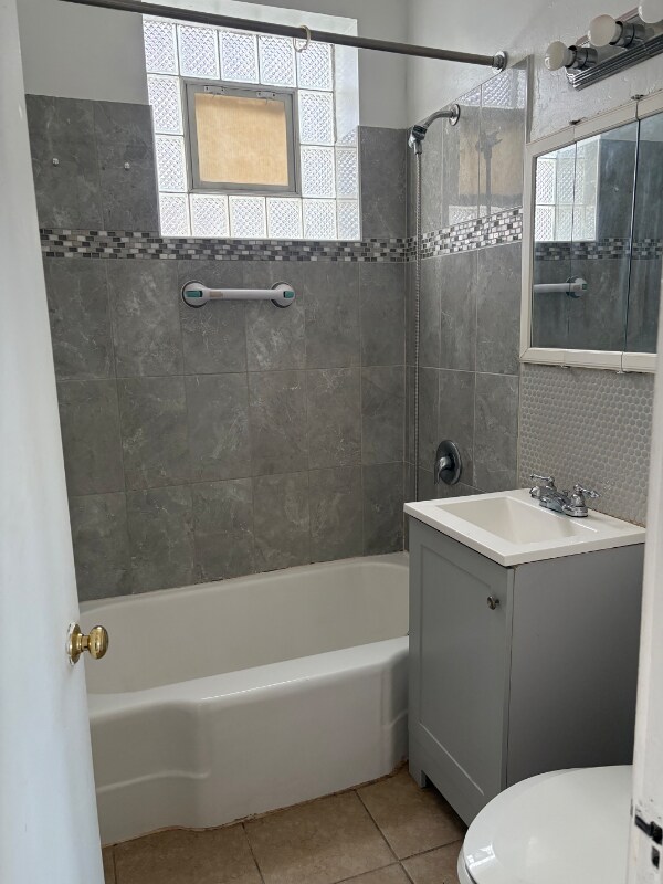 3300 N Long Ave unit 1, Chicago, IL 60641 - photo 7