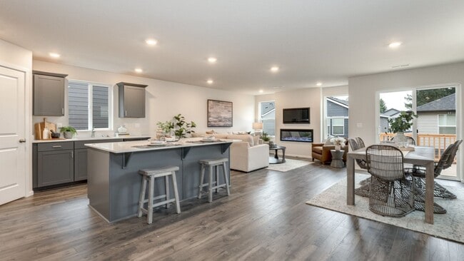 1409 NE 121st Ave, Vancouver, WA 98684 - photo 3