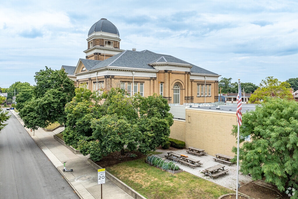 Hubbard Elementary School