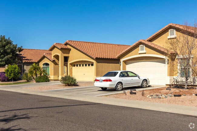 Skyline Ranch homes and streets are quiet and well-kept.