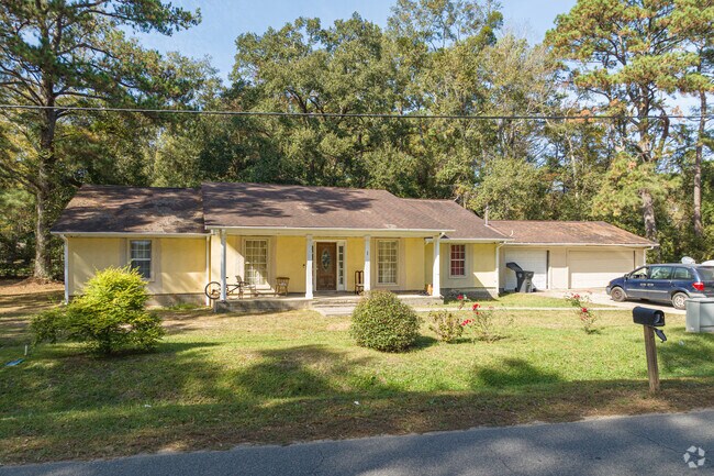 Many ranch-style homes can be found in Whistler.