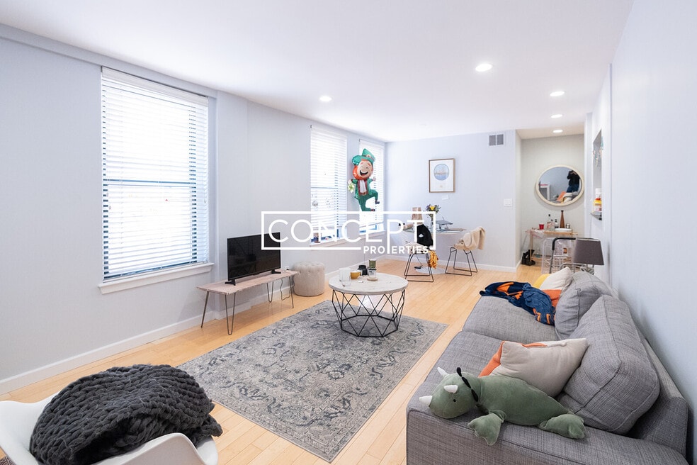 1661 Washington St unit 303, Boston, MA 02118 - photo 1