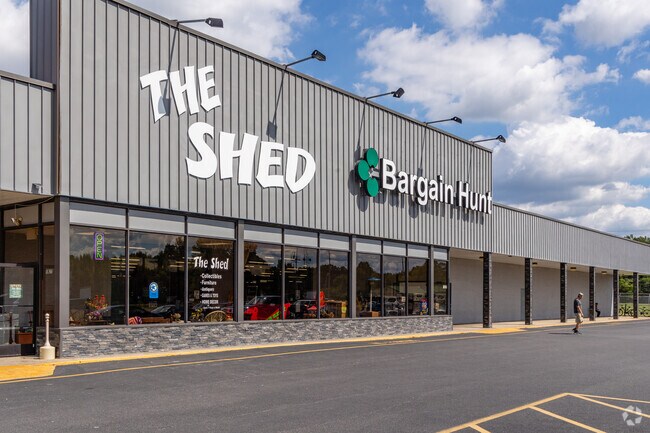The Shed is a large antique mall near Farley Place in Paducah.