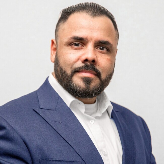 Agent Photo