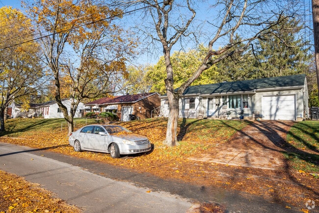 Many homes in New Burlington were built in the 1940s, 1950s, and 1960s after World War II.