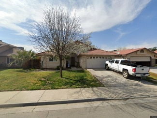 2121 Gregg Ln, Arvin, CA 93203