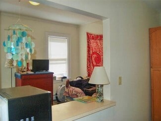 43 Union N St Unit 2, Burlington, VT 05401