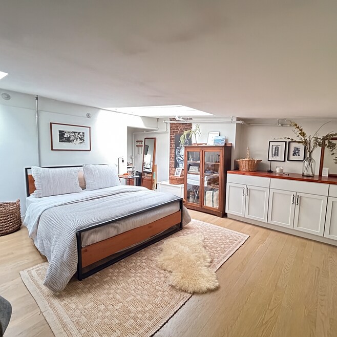 10 Exchange St unit 411, Portland, ME 04101 - photo 1