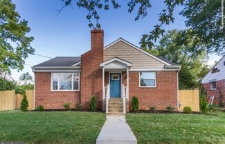 4915 Strathmore Ave, Kensington, MD 20895