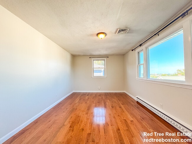 74 Dunboy St unit 2, Brighton, MA 02135 - photo 3