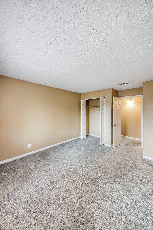 Jackson Brown Courts, Stone Mountain, GA 30083 - photo 7