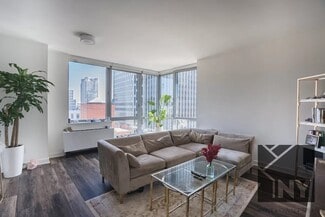 92 Leonard St Unit 2804, New York, NY 10013