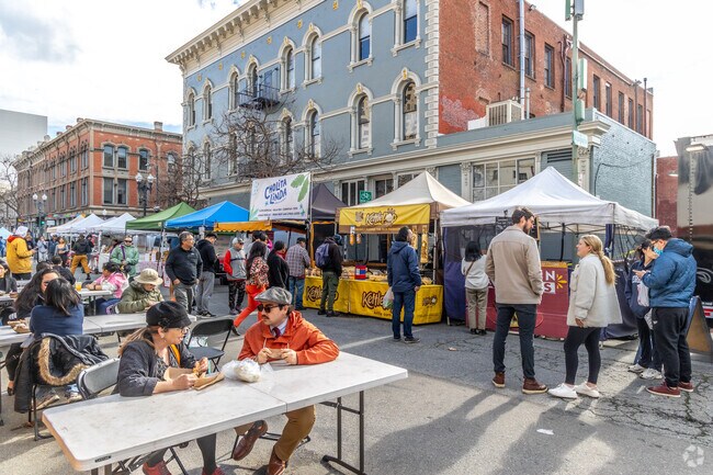 Lots of locals visit the farmers market on 9th Street in Old Oakland.