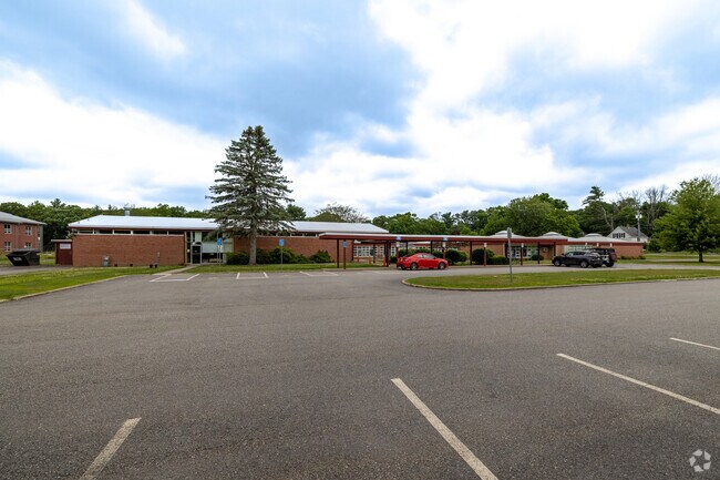 Spring Street Elementary School serves students K-4 in West Bridgewater.