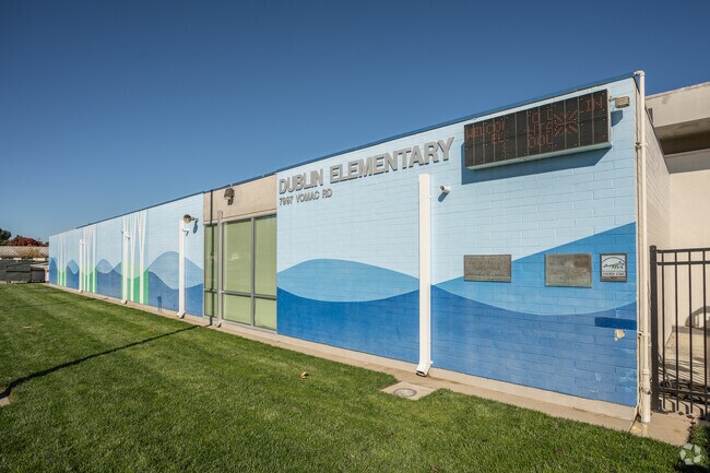 Dublin Elementary School greets you with a splash of color symbolizing the movement of water.