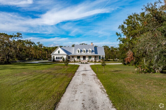 Some new traditional homes can be found around Myakka city.