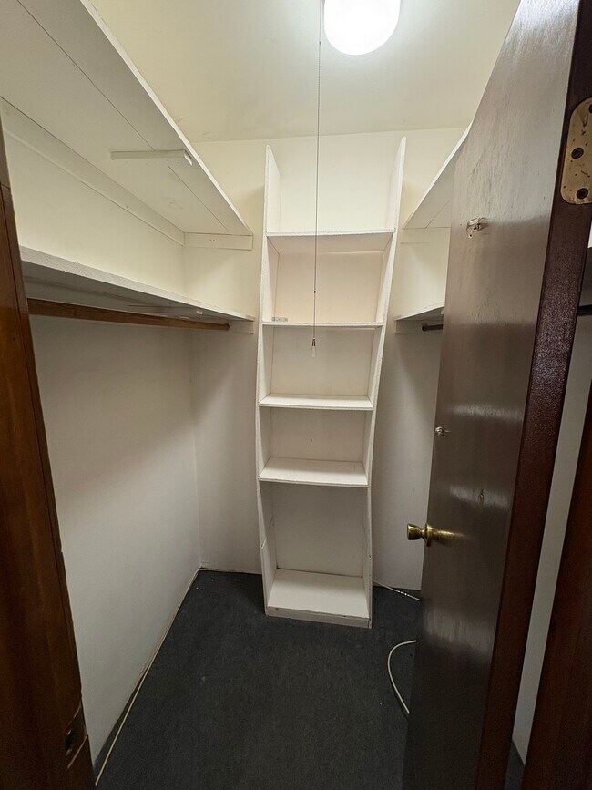 17 Towne Ln unit 1, Centereach, NY 11720 - photo 3