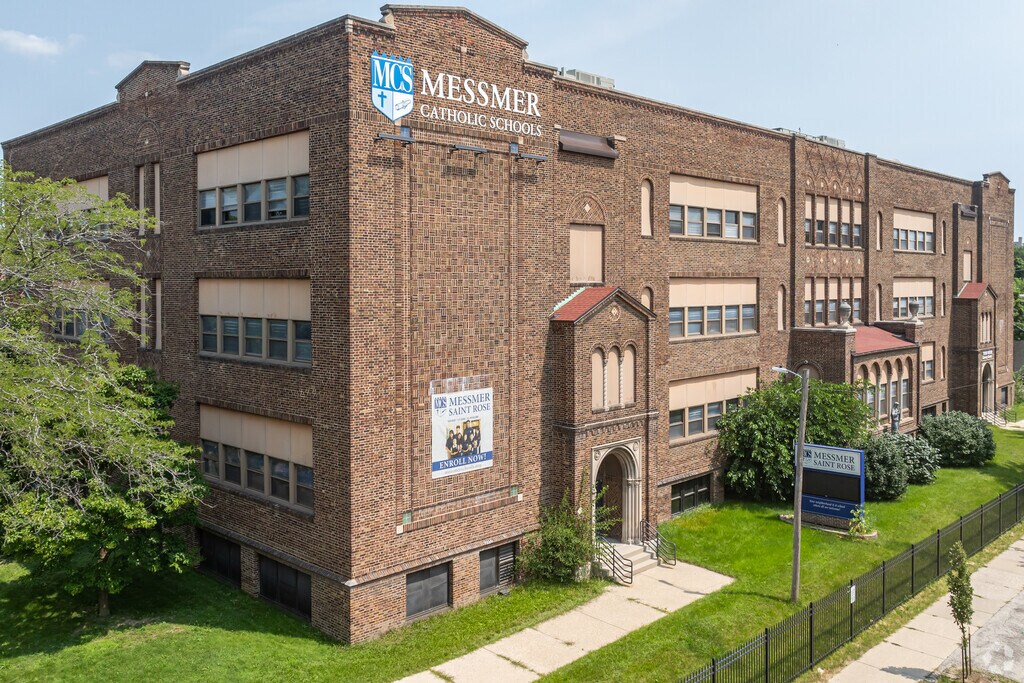 Messmer Saint Rose is a private, Catholic school in Milwaukee, WI.