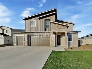 9516 Aviara St, Star, ID 83669