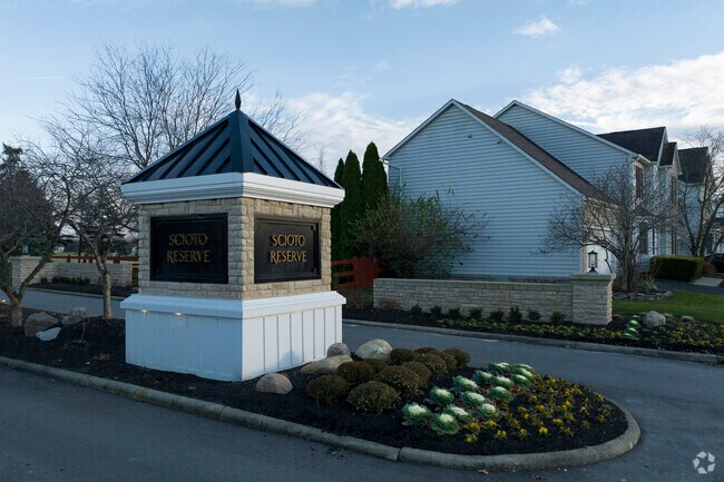 The Scioto Reserve Country Club sits adjacent to an expansive residential area in Concord.