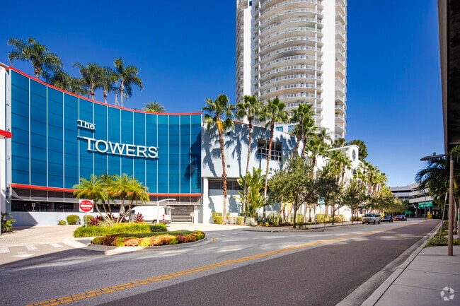 401 S 12th St Tampa, FL 33602-5602