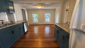 13 Cherry St, Northampton, MA 01060