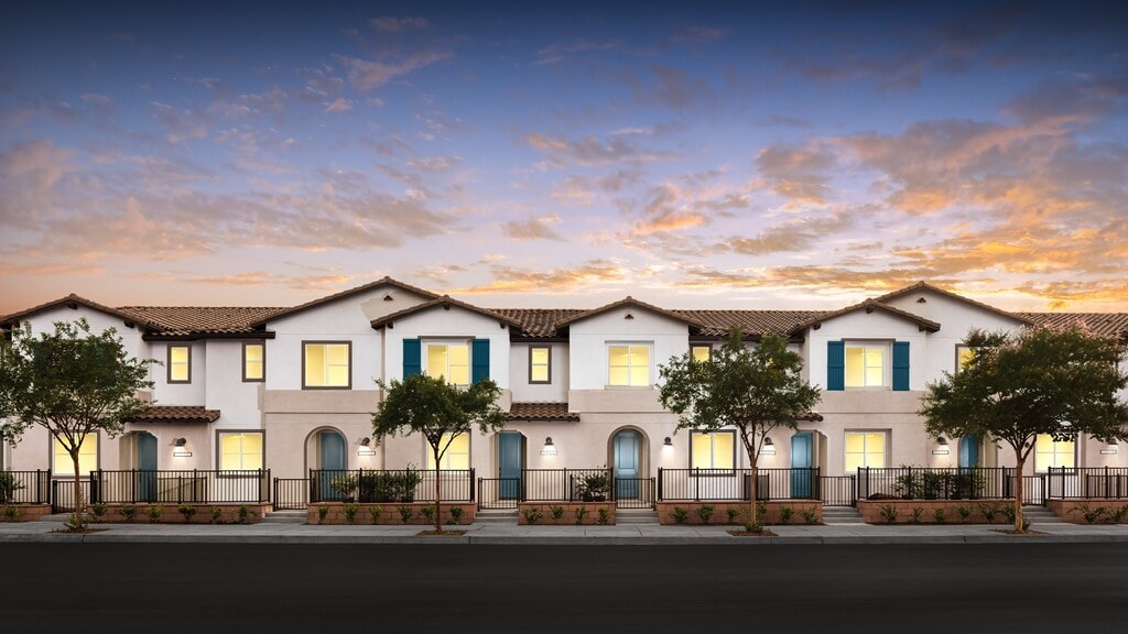 Modern-Townhome-Exterior-The-Grove-At-Merced-West-Covina-Main_hero 1920x1080.jpg