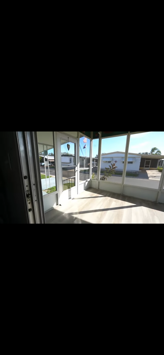 6700 150th Ave N, Clearwater, FL 33764