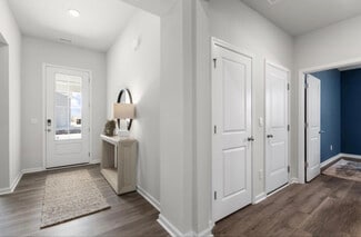 5052 Round Head Dr, Leland, NC 28451