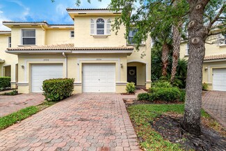 13354 Georgian Ct, Wellington, FL 33414