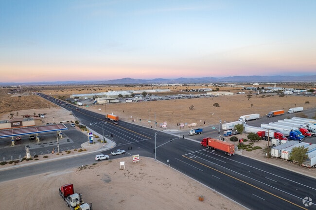 Highway 395 stretches from Hesperia, California to the Canadian border.
