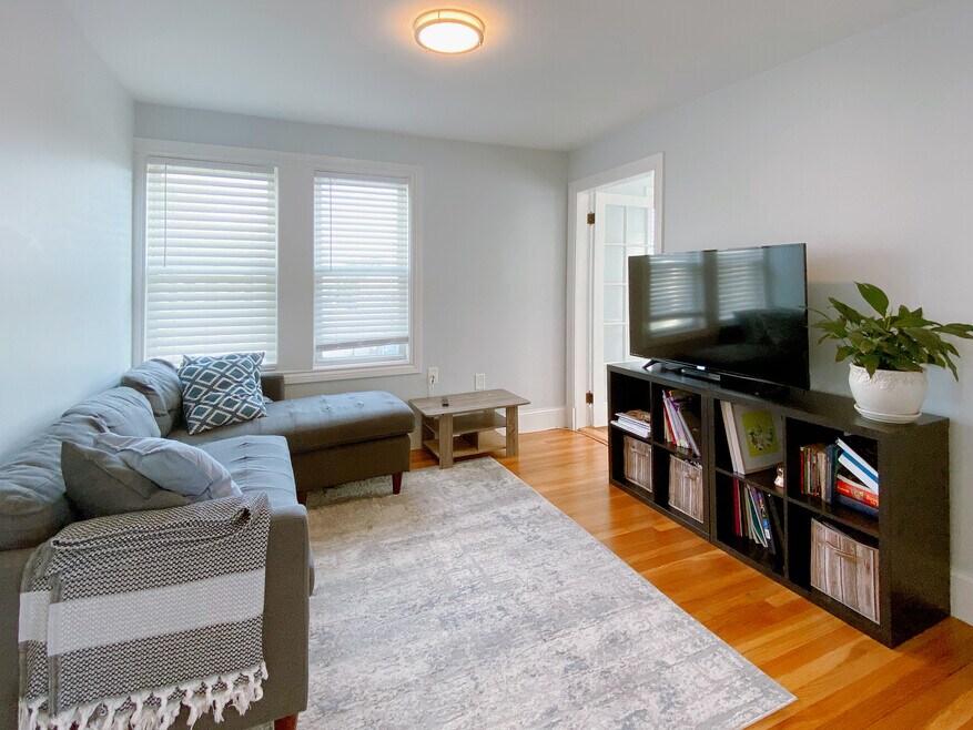 16 Kimball Rd unit 2, Watertown, MA 02472 - photo 1