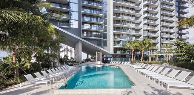 Rise Condo unit 2313, Miami, FL 33130 - photo 2