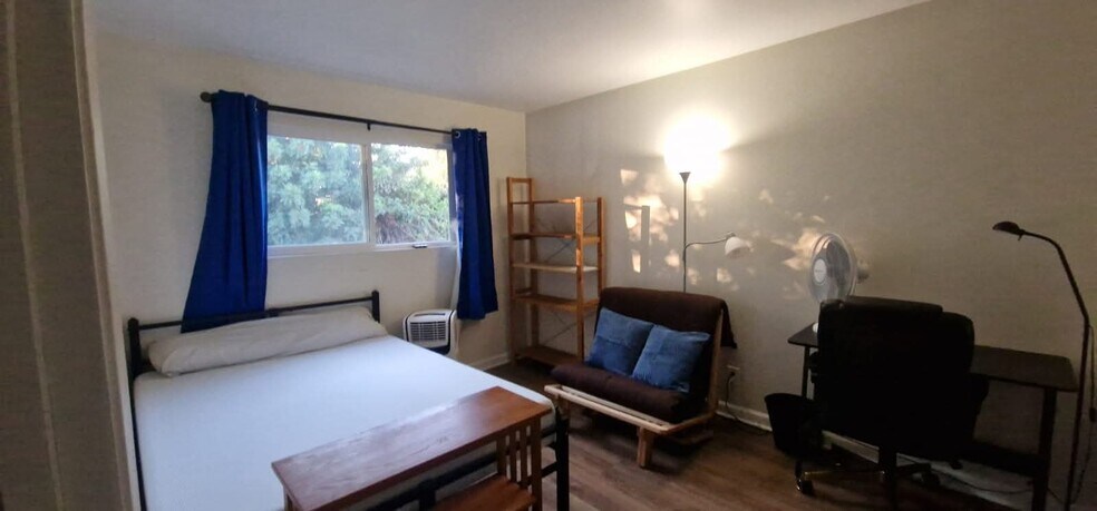 Bed plus futon fold out bed