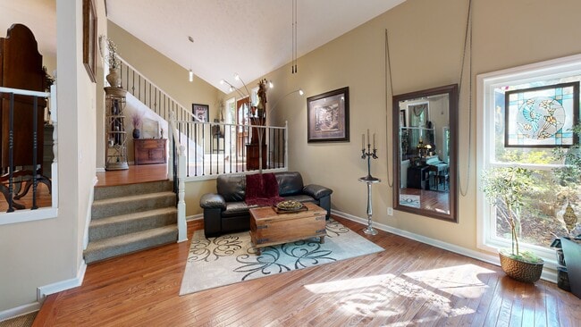 3865 Mabry Rd NE, Roswell, GA 30075 - photo 2