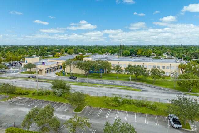 Hubert O. Sibley K-8 Academy provides extracurricular activities.