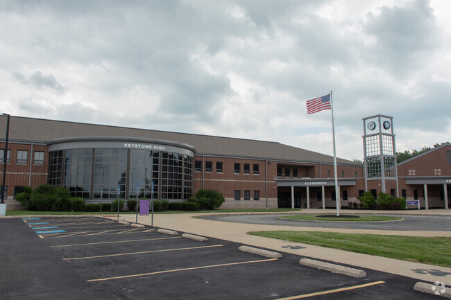 Keystone High School provides education for children in the neighborhood of Lorain.