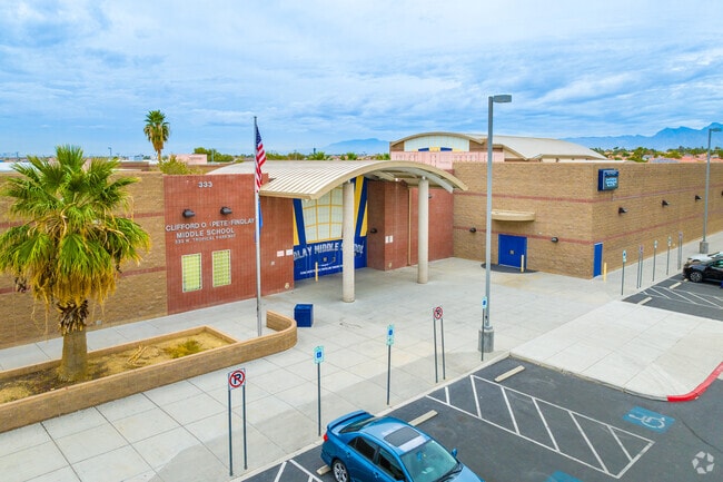Clifford Middle School Photo 2